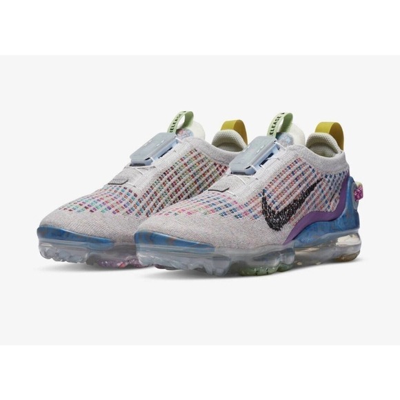Nike Women’s Air Vapormax 2020 FK Flyknit Shoe CJ6741 001 Pure Platinum Sz-6